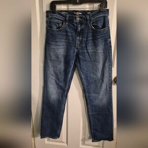 Men's Classic Dark Blue Jeans - Comfortable Everyday Denim